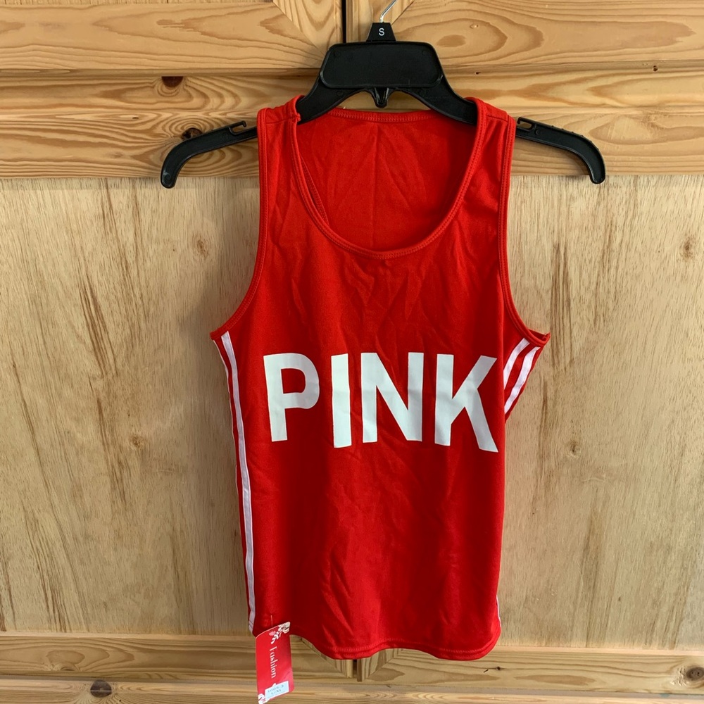Fashion NWT red/white sportsy “pink” graphic shirt size L/XL